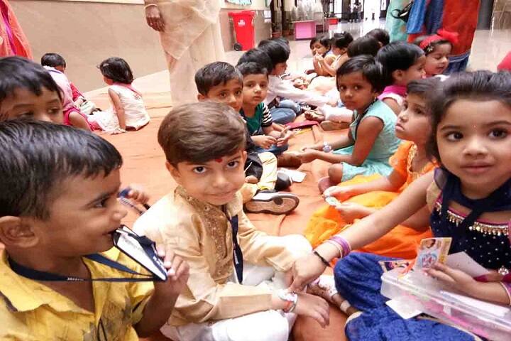 KK Wagh Universal School-Rakhi day