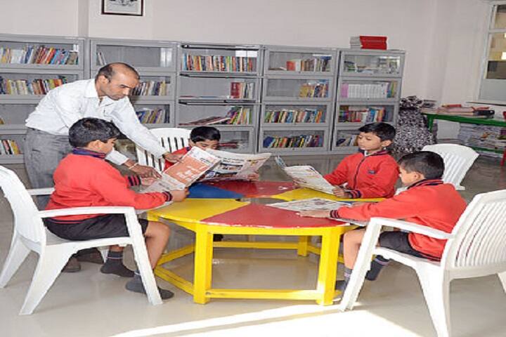 K.K. Wagh Universal School-Library