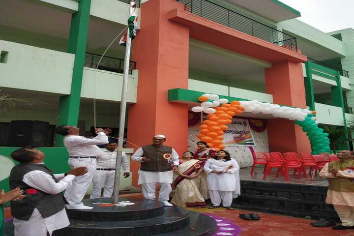 Kanaiyalal Raojibhai Public School-Independence Day
