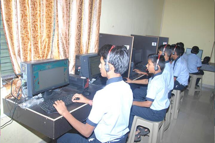 Kanaiyalal Raojibhai Public School-Language Lab
