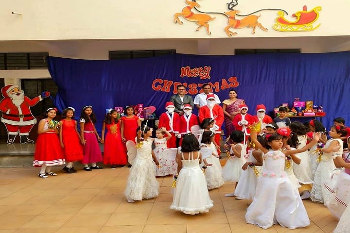 Late Madangopalji Bhaiya Public School-Christmas