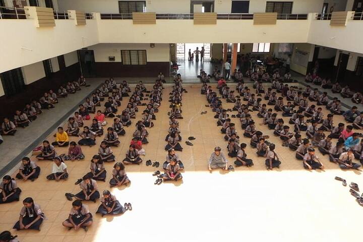 Late Madangopalji Bhaiya Public School-Yoga
