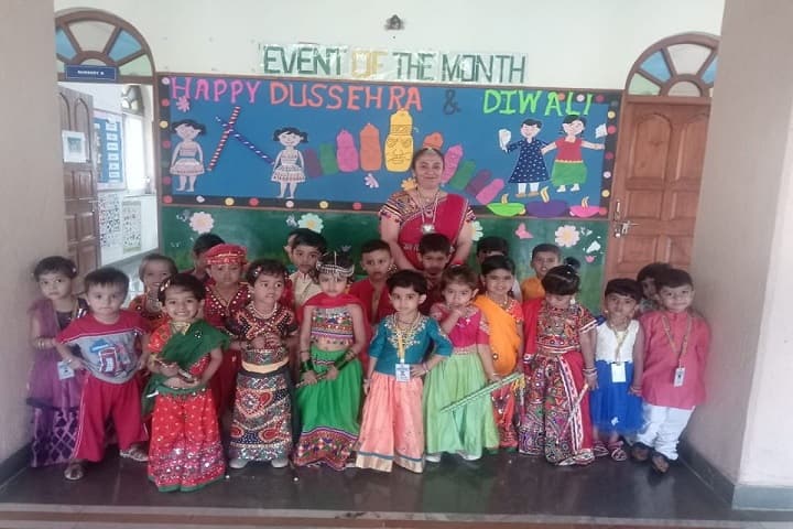 Maeers Vishwashanti Gurukul School-Children's Day
