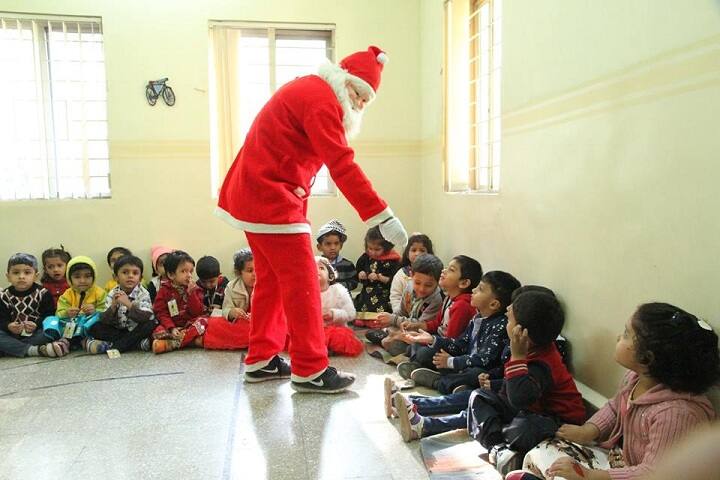 Millennium National School-Christmas