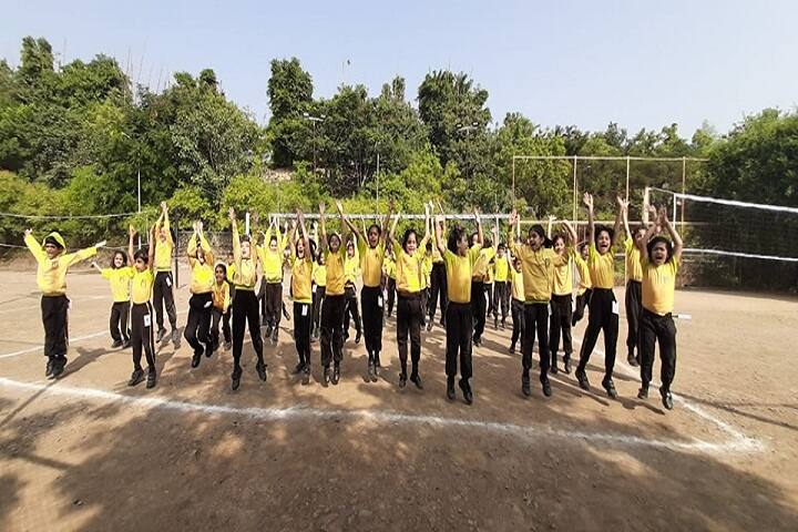 Millennium National School-Yellow Day