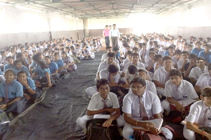 Montfort Higher Secondary School-Students