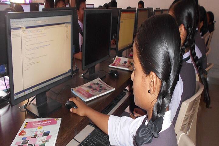 Nagesh Karajagi Orchid School-Computer Lab