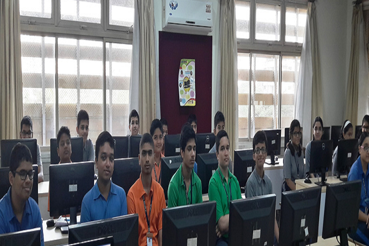 Nalanda Public School-Computer Lab