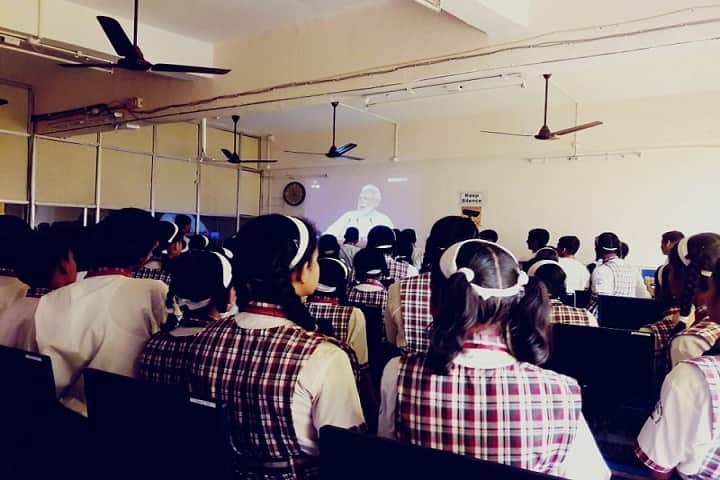 Navnirman High English Medium School-Smartclassroom
