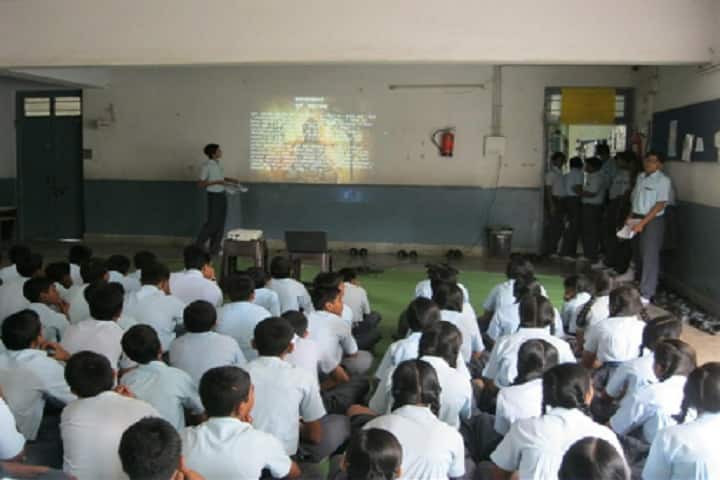 Neeri Modern School-Classroom