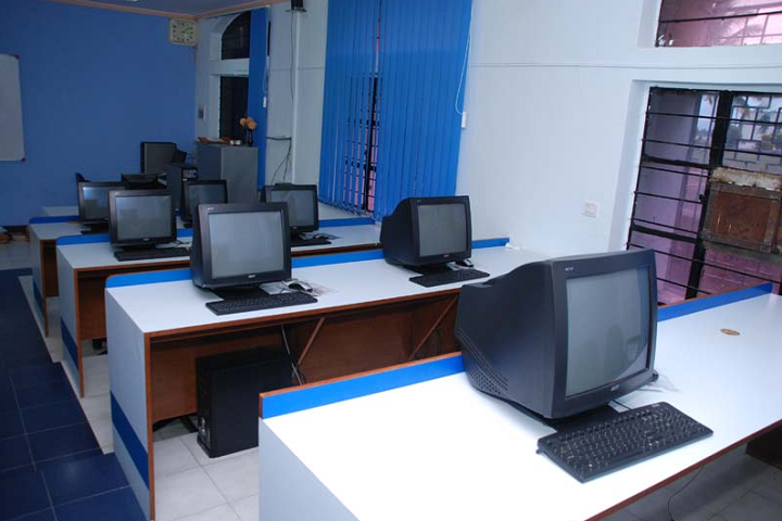 New English School-Computer Lab