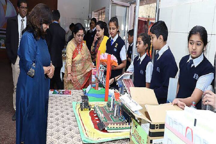 New Era High School-Science Exhibition