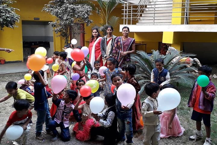 Nirmal Bright Future School-Balloon Day