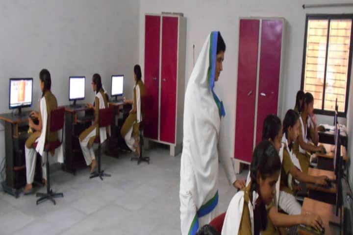 Pratibhasthali Gyanodaya Vidyapeeth-IT Lab