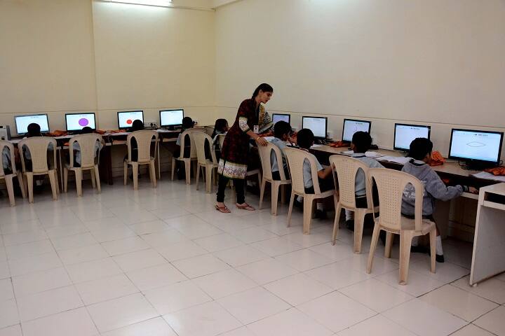 Raigad Military School-Computer lab