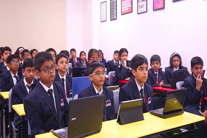 Rainbow International School-Computer Lab
