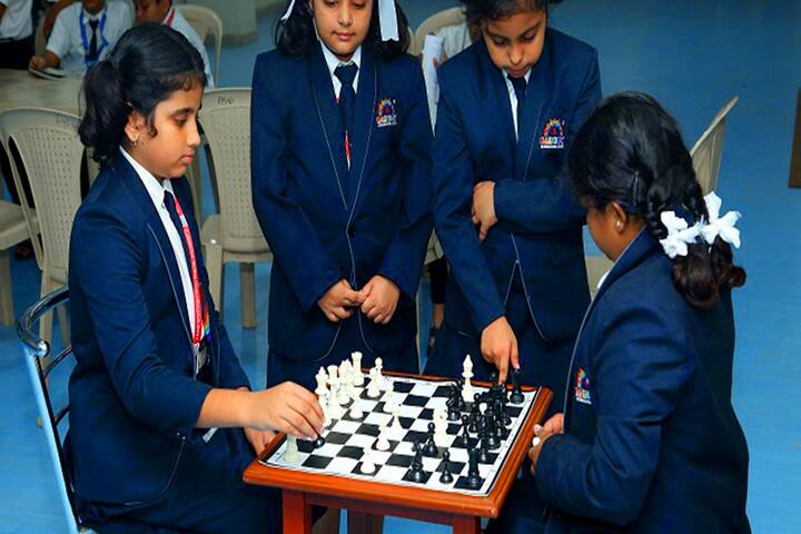 Rainbow International School-Indoor Games