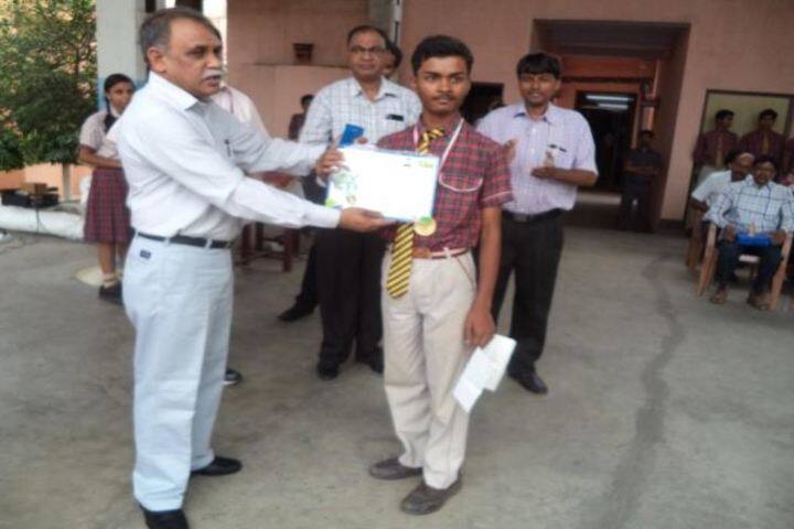 DAV Public School-Presenting