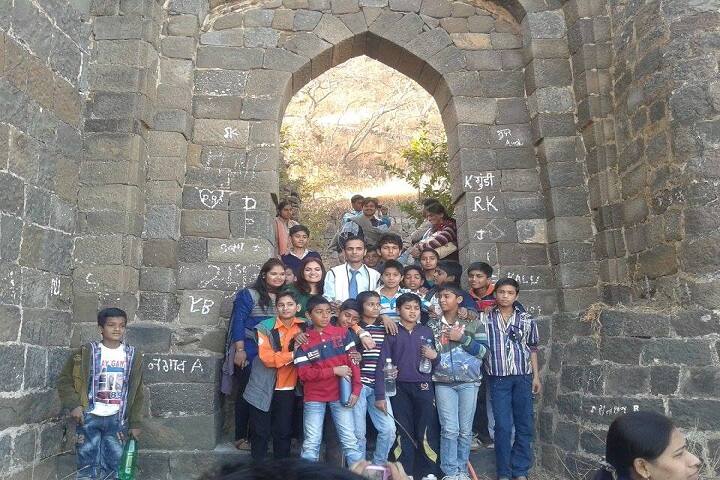 Rajiv Gandhi International School-Tour