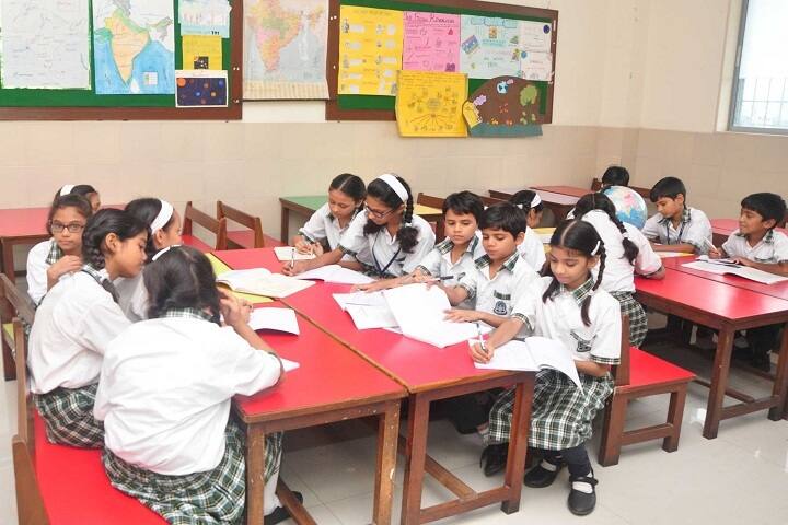 Rizvi Springfield School-Primary Library