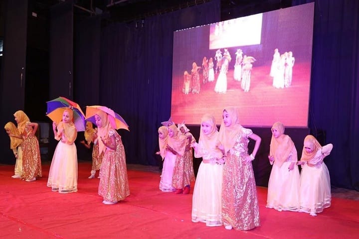 Sana International School-Group Dance