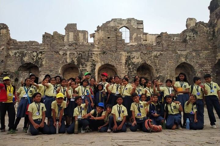 Sanskar International School-Picnic