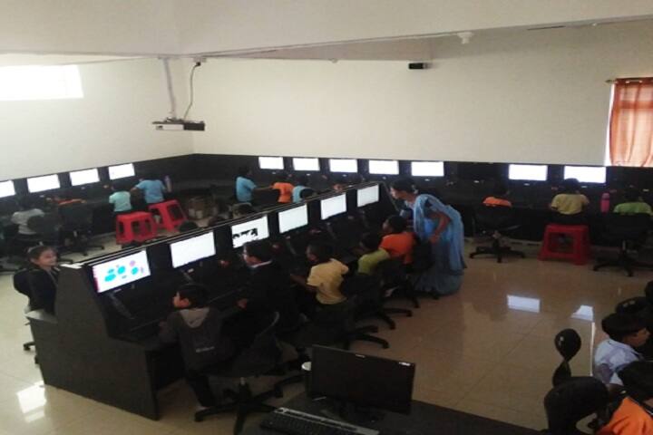 Sant Tukaram National Model School-IT Lab