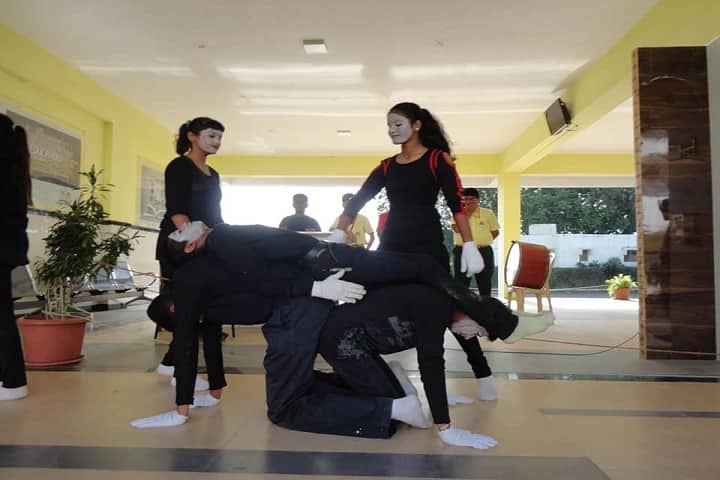 Shinde International School-Dance