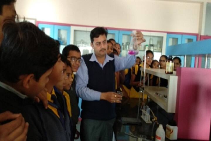 Shri Mahavir English Medium School-Chemistry Lab
