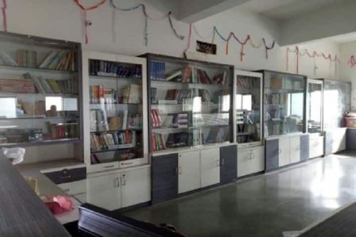 Shri Mahavir English Medium School-Library