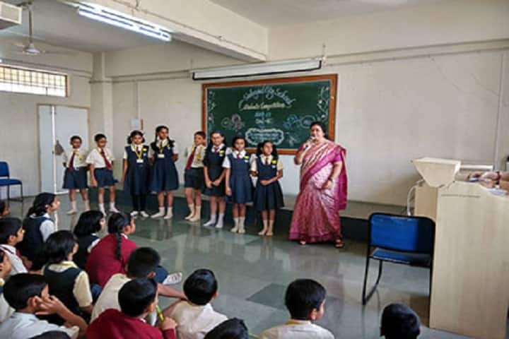 Sinhgad City School-Seminar Class