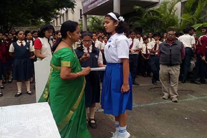 Sinhgad Spring Dale School-Ceremony