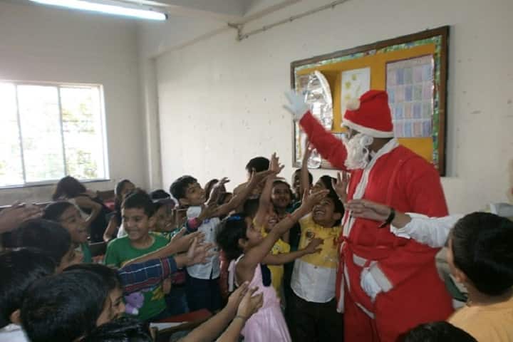 Sinhgad Spring Dale School-Christmas Celebrations