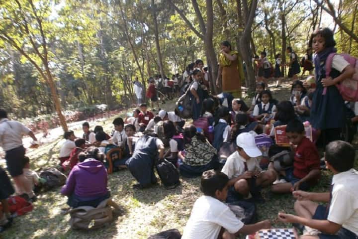 Sinhgad Spring Dale School-Excursion