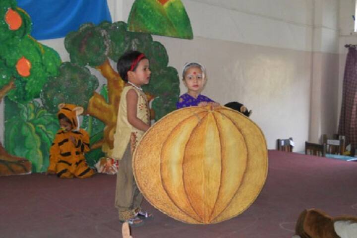 Sinhgad Spring Dale School-Story Telling Competition