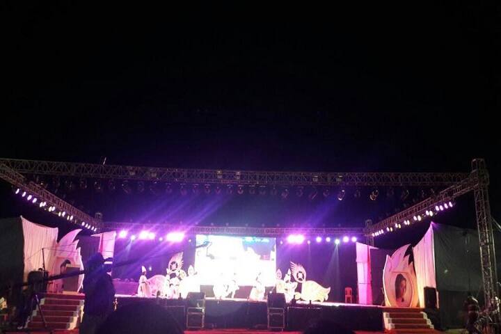 Smita Patil Public School-Group Dance