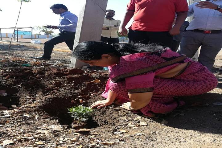 Swami Vivekanand Public School-Plantation