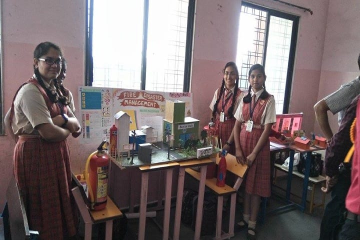 Swarnleela International School-Science Ehibition
