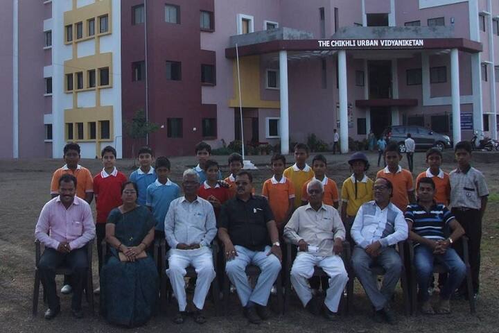 The Chikhli Urban Vidyaniketan-Honour of Chairman