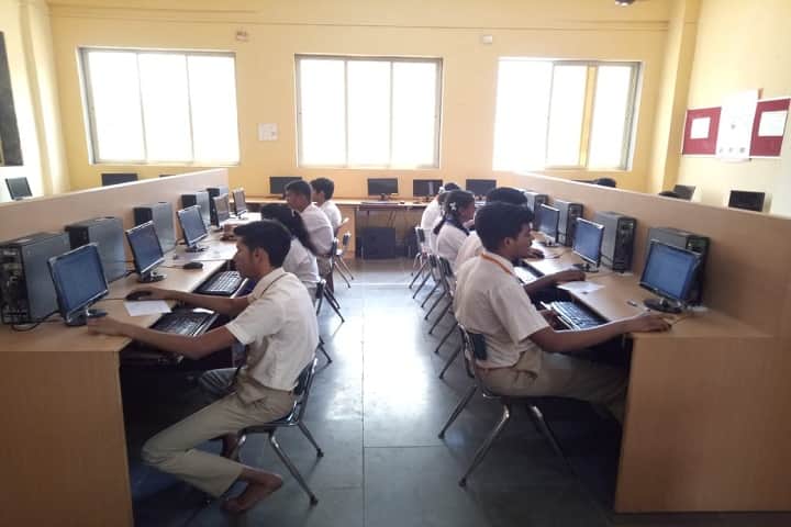The Elite Public School-Computer Lab