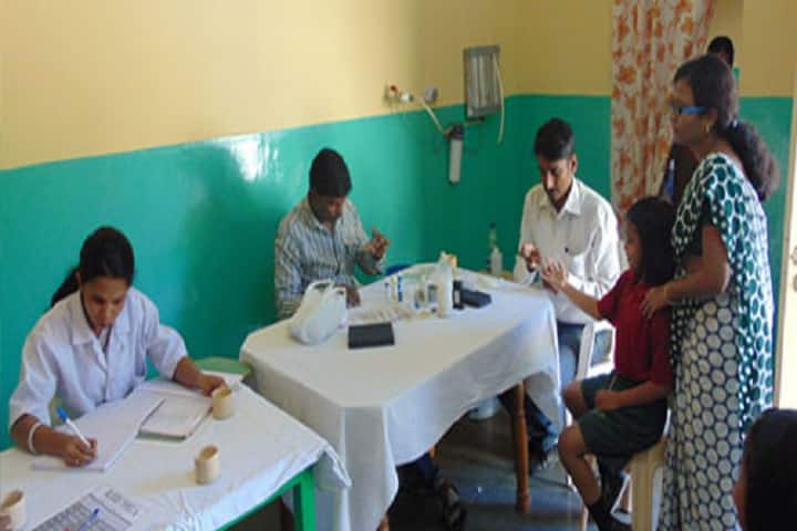 The Greenfingers School-Medical Check Up