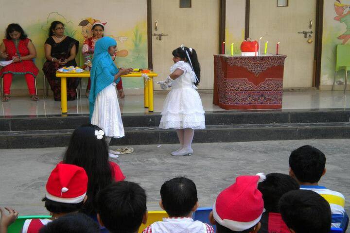 U S English Academy-Drama