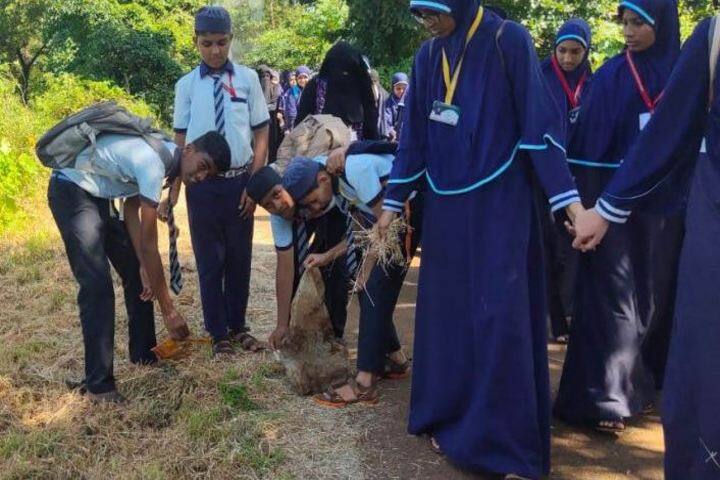 Umme Khadija English Medium School-Cleanliness