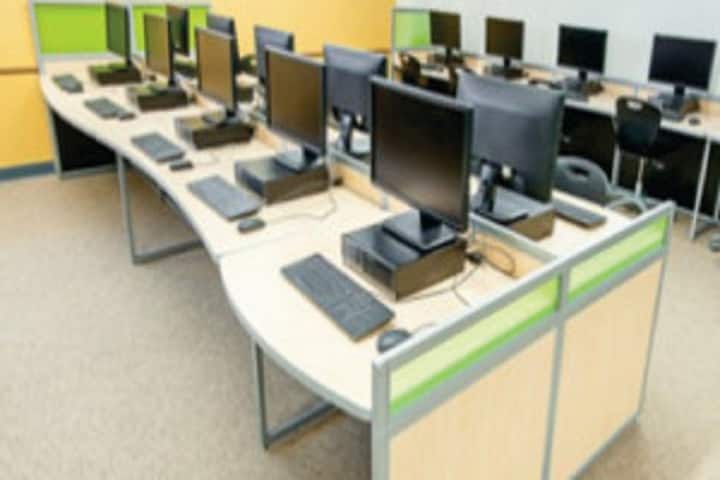 Vagad Pace Global School-Computer Lab