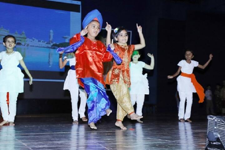 Vidya Pratishthans Dr Cyrus Poonawalla School-Dance