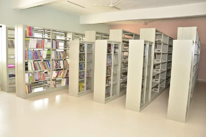 Vidya Pratishthans Dr Cyrus Poonawalla School-Library