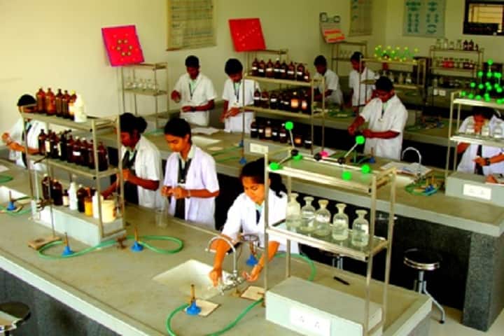 Vidya Pratishthans English Medium School-Chemistry Lab
