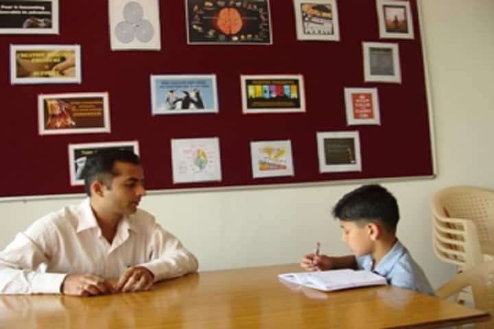 Vidya Pratishthans English Medium School-Counselling Room