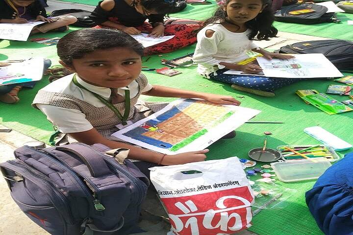 Zainabia English Medium School-Drawing Competition