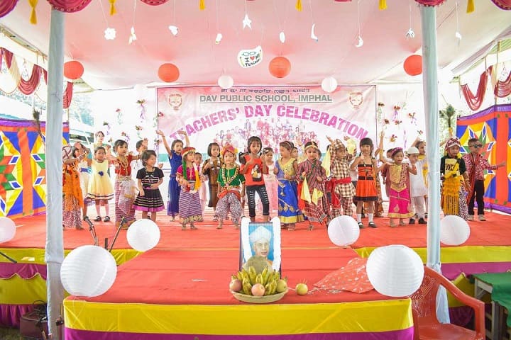 Dav Public School-Events teachers day